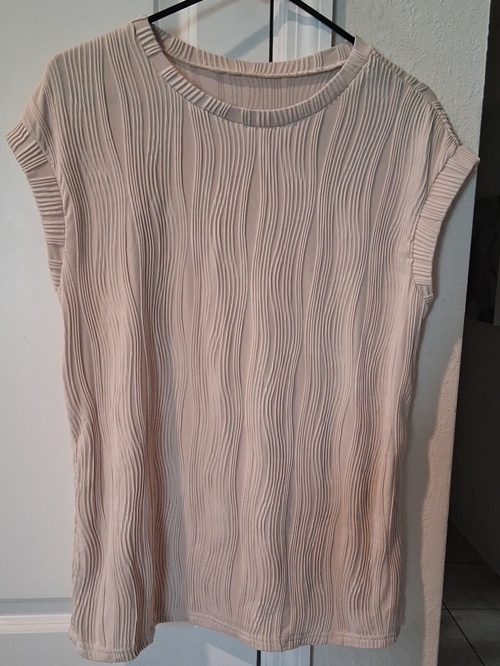 Women’s Textured Crewneck Top - Beige